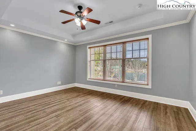 $551,000 | 180 Gateway Drive, Unit 301, Boone, NC 28607