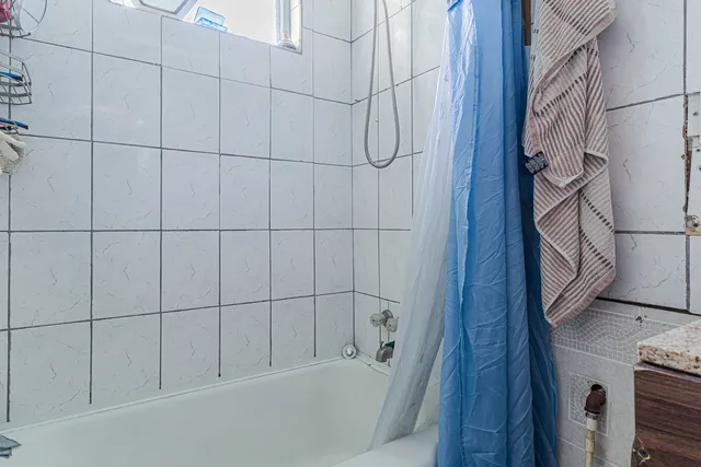 $109,900 | 540 North Bluff Street, Joliet, IL 60435