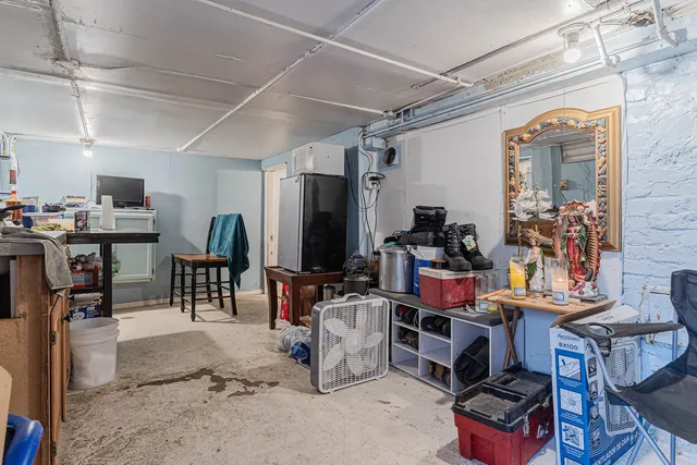 $109,900 | 540 North Bluff Street, Joliet, IL 60435