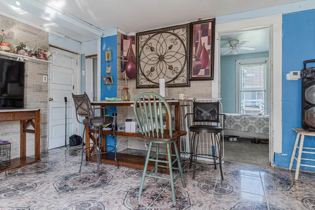 $109,900 | 540 North Bluff Street, Joliet, IL 60435