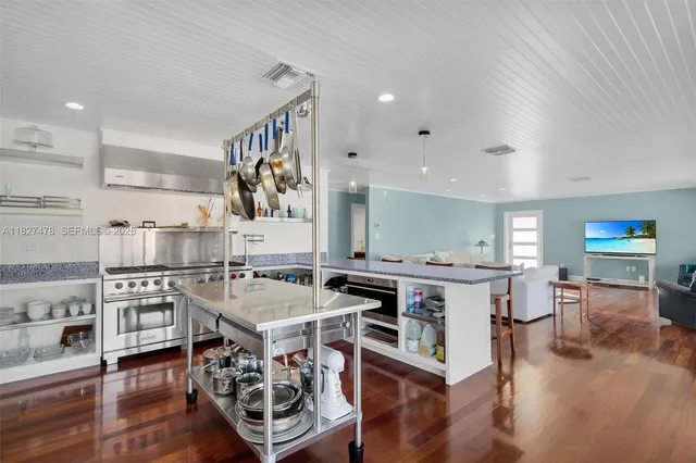 $10,000 | 232 West Seaview Drive, Marathon, FL 33050