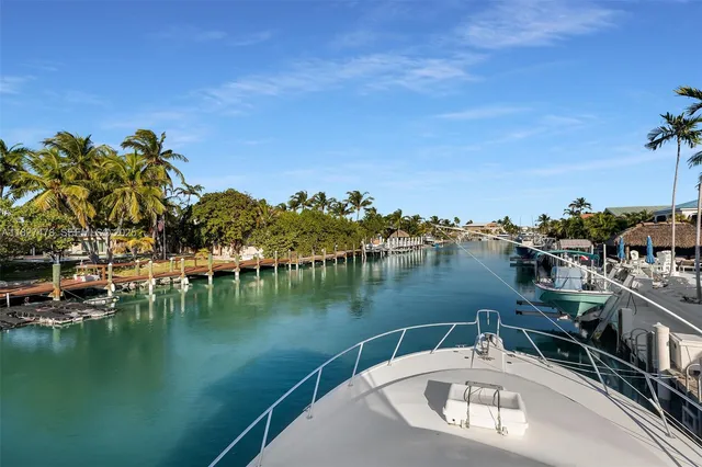 $10,000 | 232 West Seaview Drive, Marathon, FL 33050