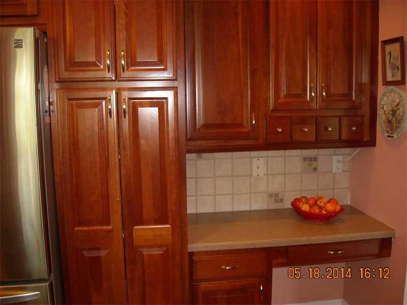 104 Candle Ridge Drive Wexford, PA 15090 - Photo 5 of 14 Kitchen.