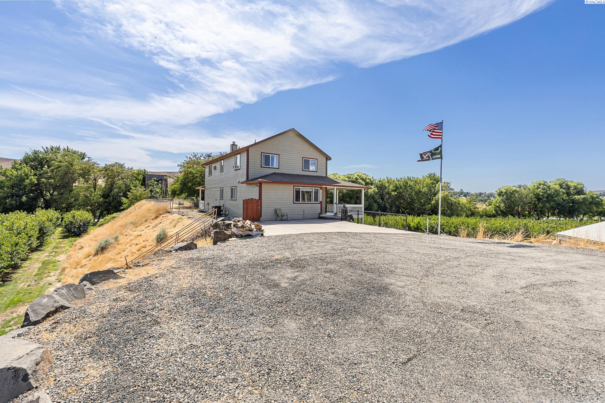 38906 Demoss Road Benton City, WA 99320 - Photo 17 of 46 Gallery Image 17