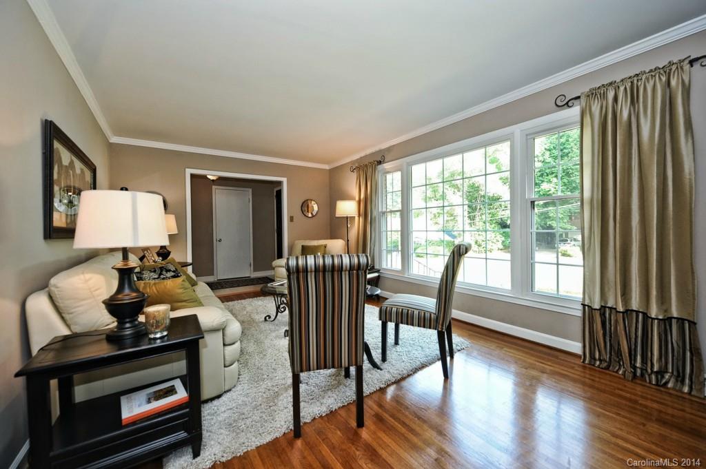 2740 Goneaway Road Charlotte, NC 28210 - Photo 3 of 24 Gallery Image 3