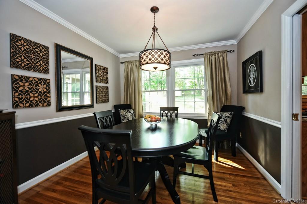 2740 Goneaway Road Charlotte, NC 28210 - Photo 5 of 24 Gallery Image 5