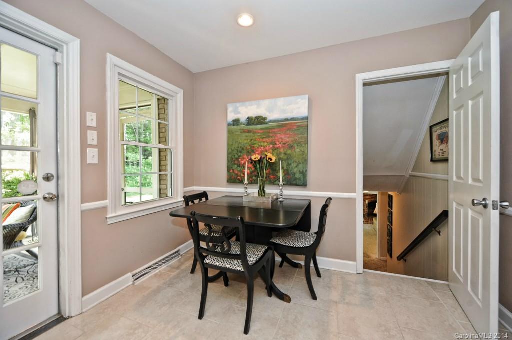 2740 Goneaway Road Charlotte, NC 28210 - Photo 9 of 24 Gallery Image 9