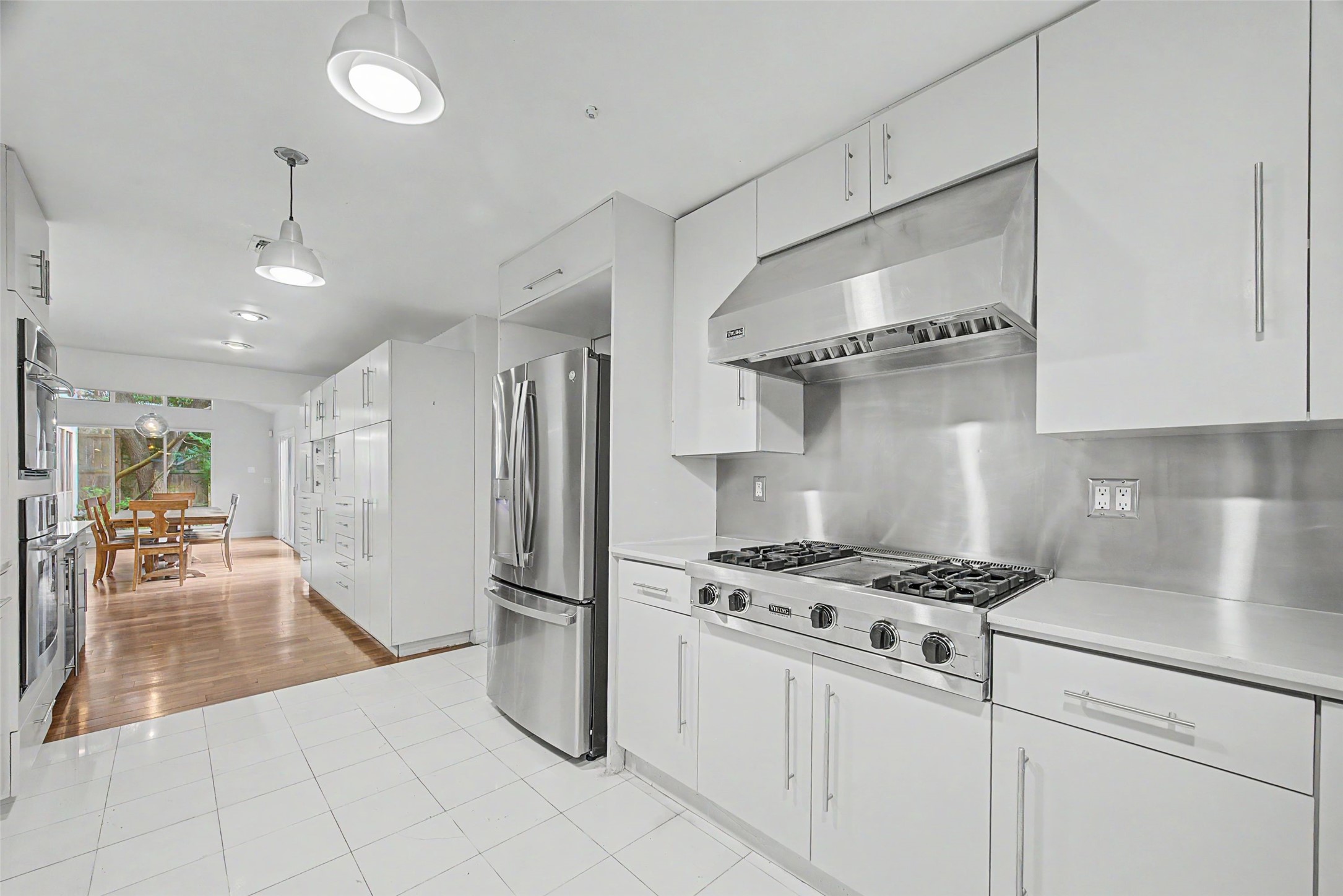 2723 Nottingham Street Houston, TX 77005 - Photo 18 of 47