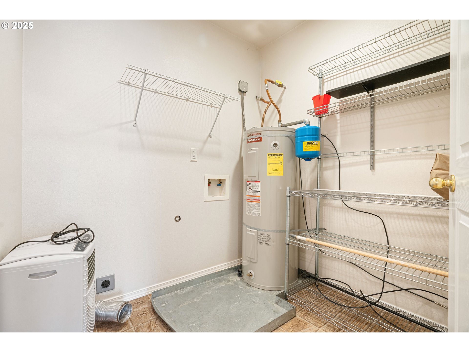 764 Northeast 9th Street Gresham, OR 97030 - Photo 21 of 24