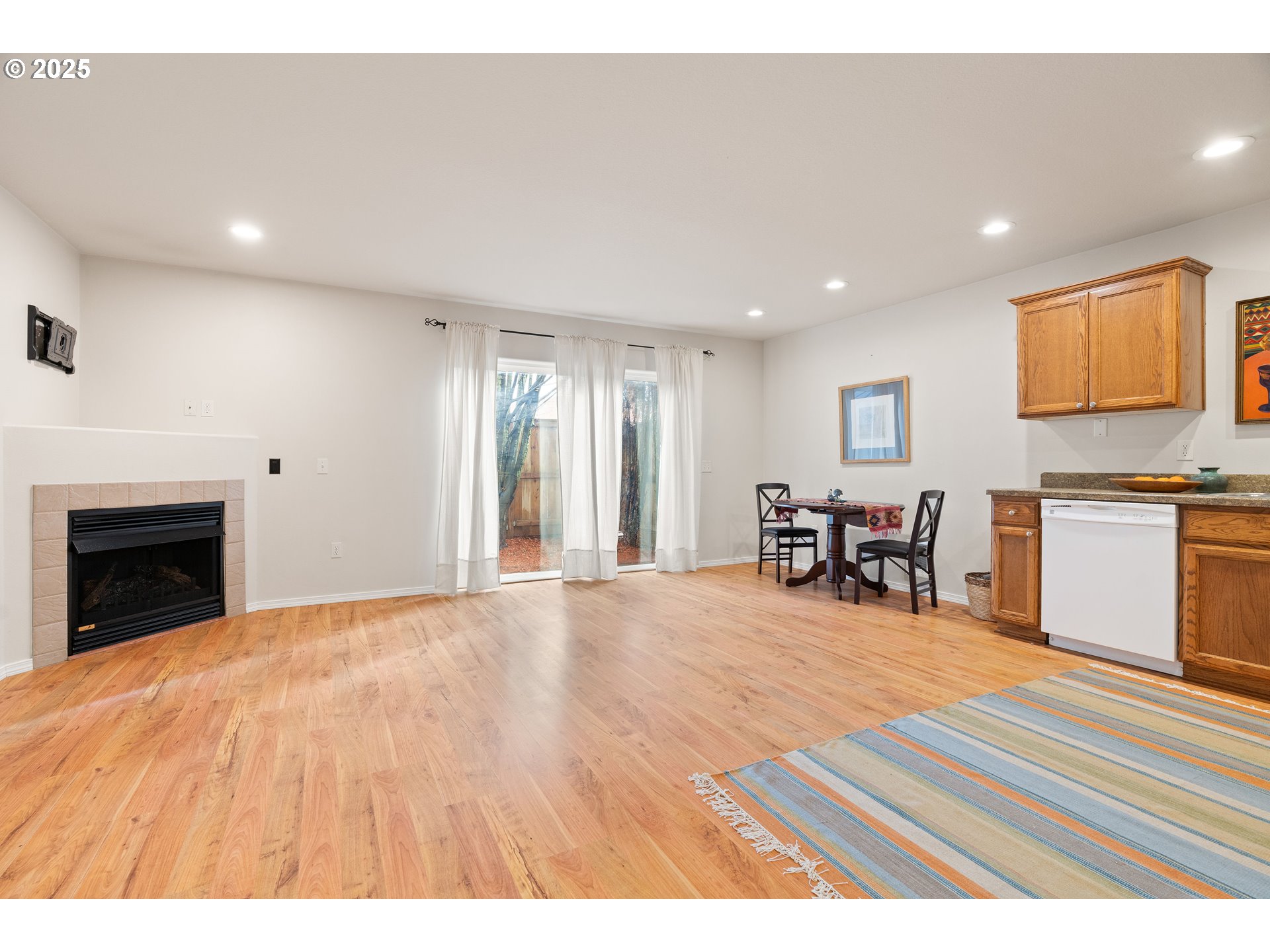 764 Northeast 9th Street Gresham, OR 97030 - Photo 6 of 24