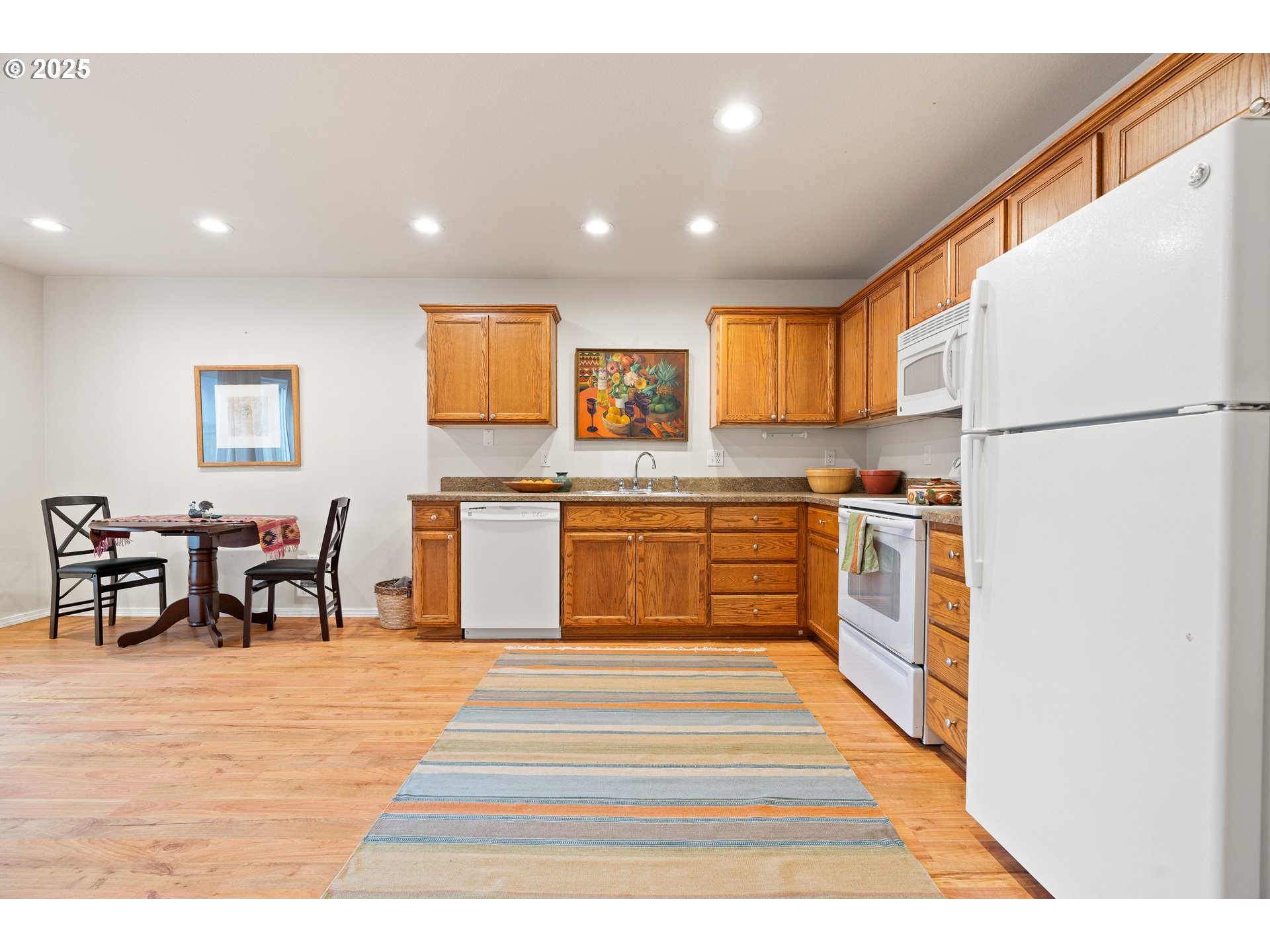 764 Northeast 9th Street Gresham, OR 97030 - Photo 7 of 24