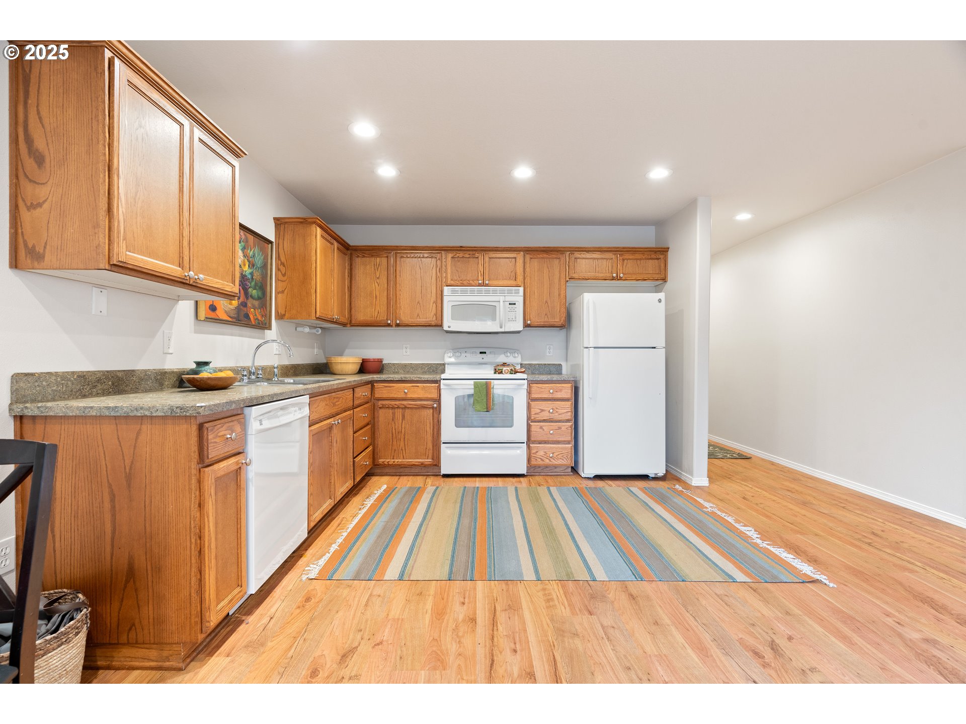 764 Northeast 9th Street Gresham, OR 97030 - Photo 8 of 24