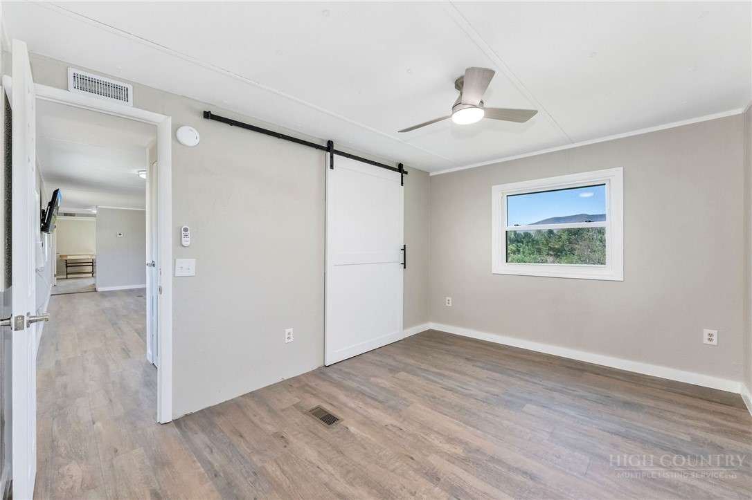 986 Wagoner Access Road Jefferson, NC 28640 - Photo 8 of 23