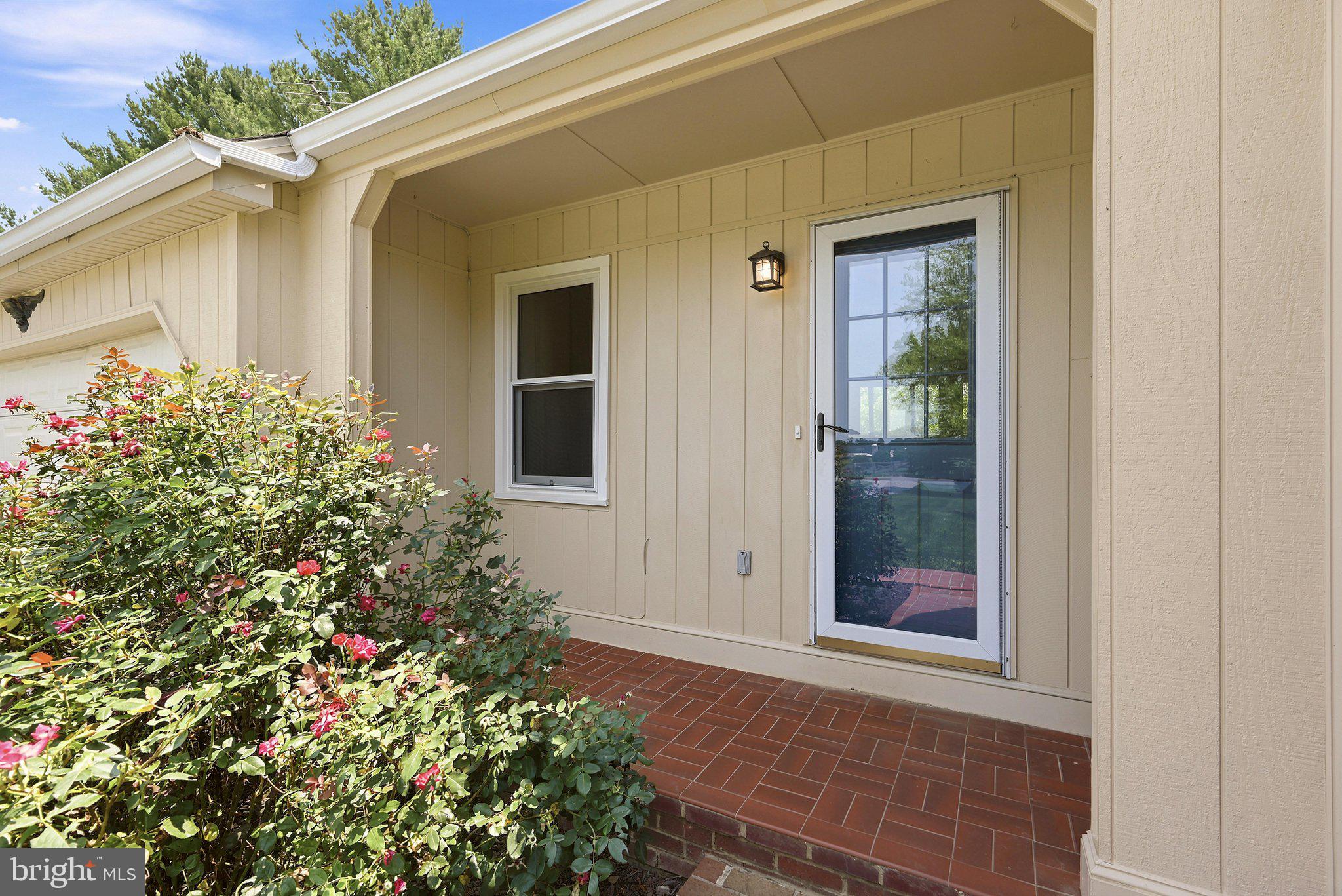2794 Bishop Meade Road Boyce, VA 22620 - Photo 7 of 79 Front Porch