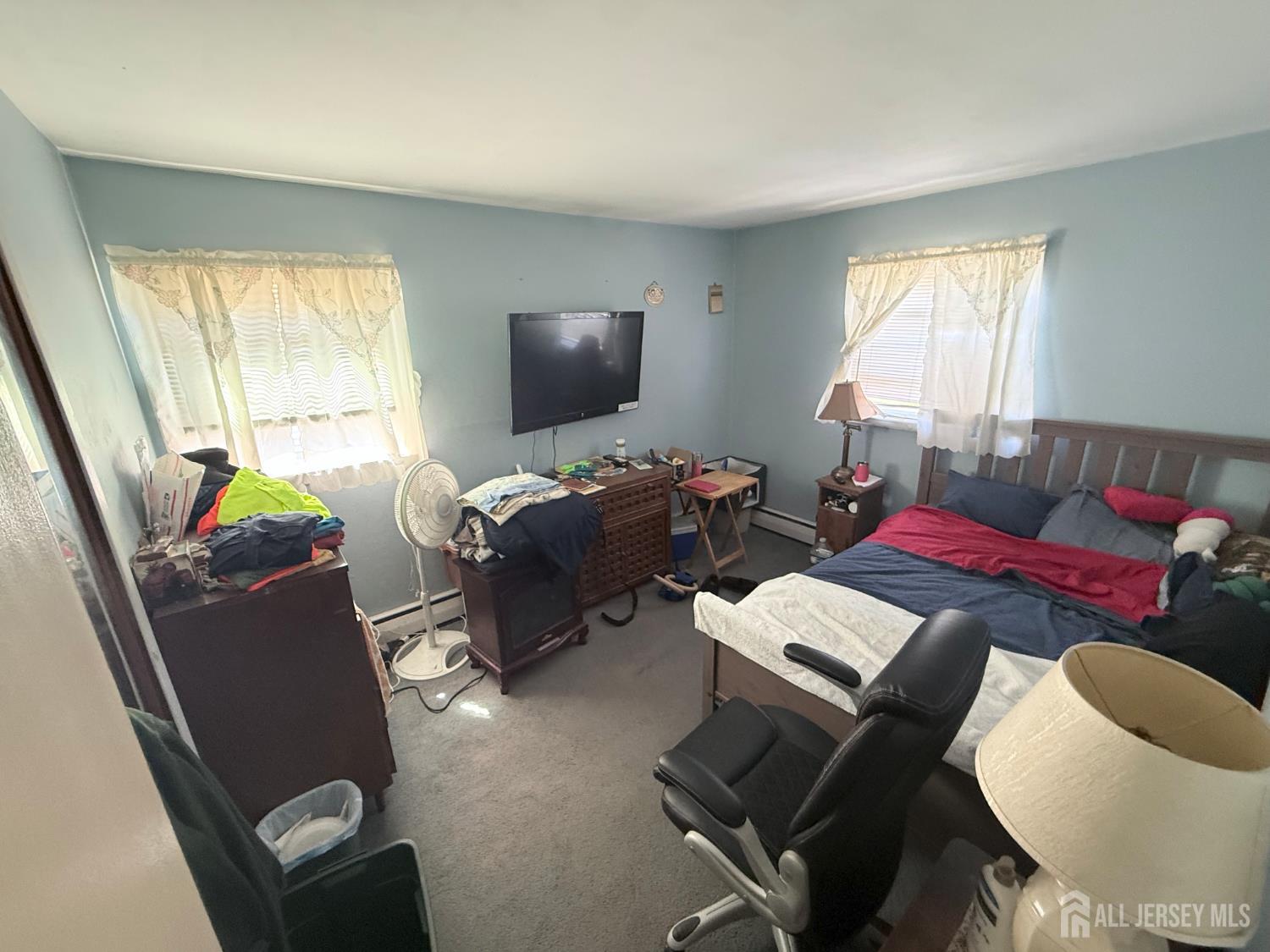 18 Brandywine Road Fords, NJ 08863 - Photo 5 of 13 Gallery Image 5