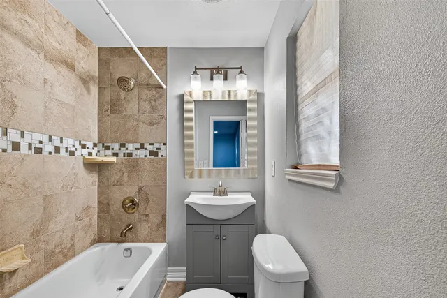 $215,000 | 4034 Caplin Street, Houston, TX 77026