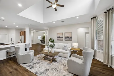 $625,000 | 12022 Arcadia Bend Lane, Houston, TX 77041