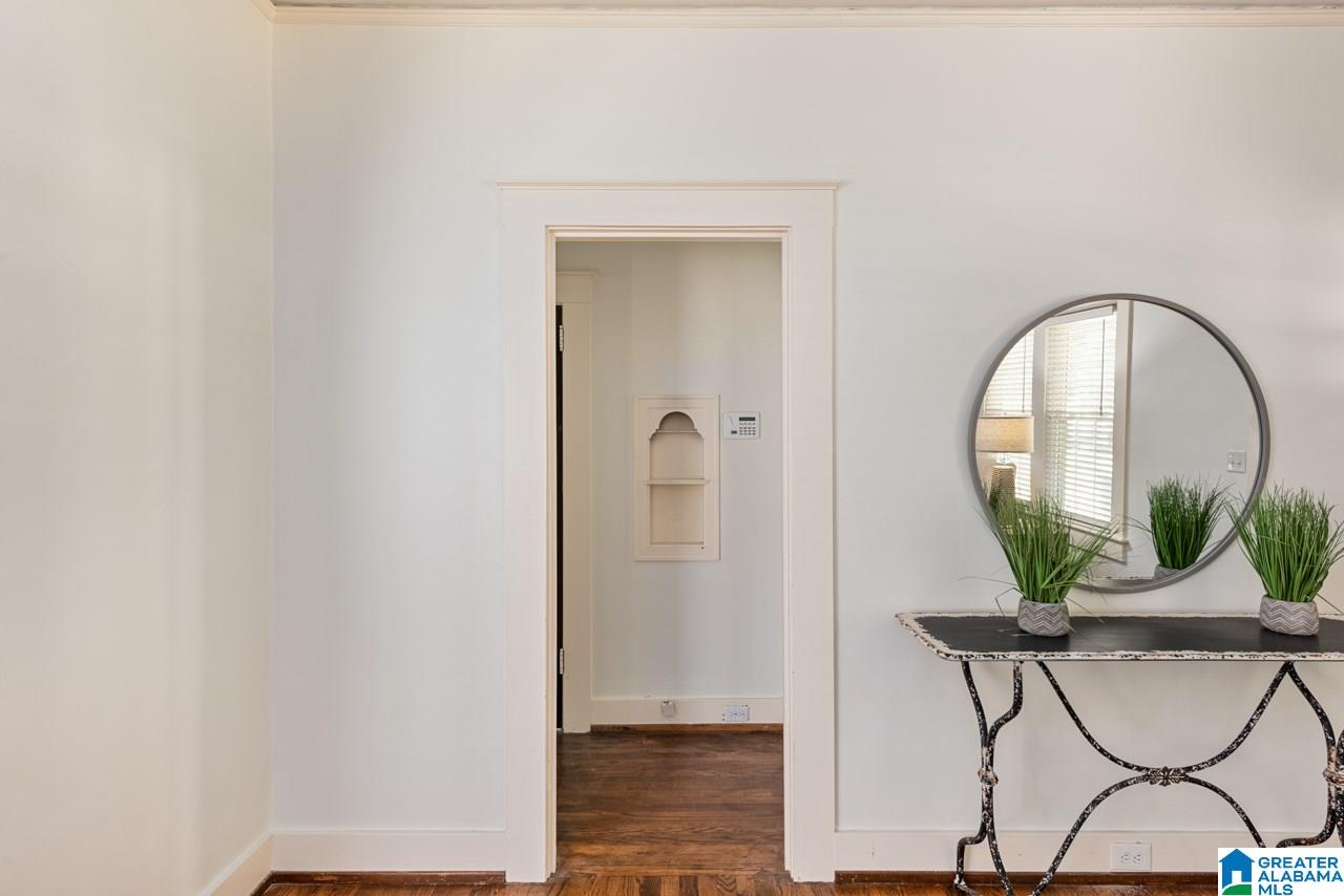 835 Oxmoor Road Birmingham, AL 35209 - Photo 14 of 31