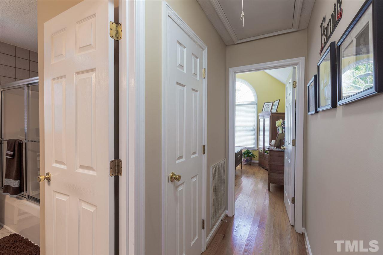 621 Miller Road Benson, NC 27504 - Photo 17 of 28 Gallery Image 17