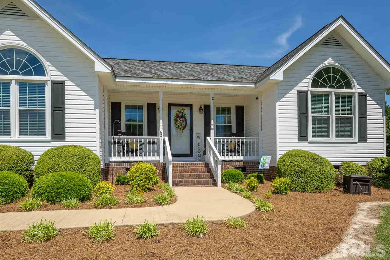 621 Miller Road Benson, NC 27504 - Photo 3 of 28 Gallery Image 3