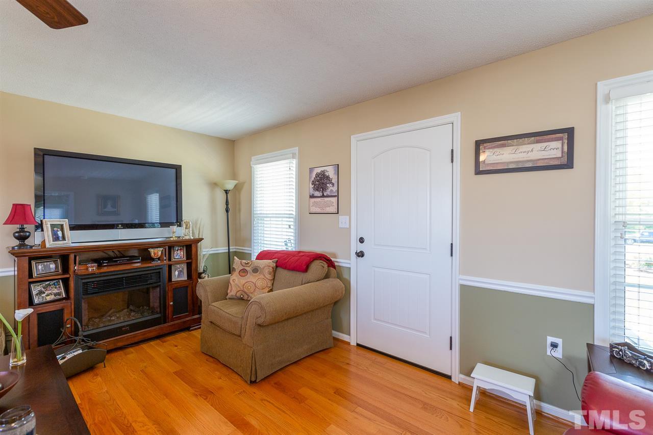621 Miller Road Benson, NC 27504 - Photo 6 of 28 Gallery Image 6