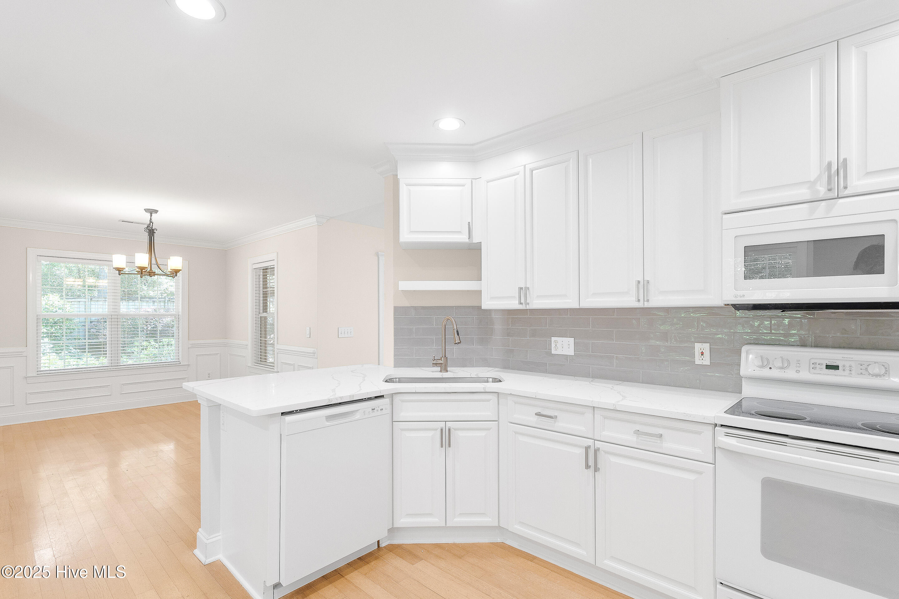 8200 Beddoes Drive Wilmington, NC 28411 - Photo 19 of 36 8200 Beddoes Dr MLS-25