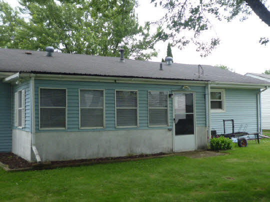409 Rebecca Road Belvidere, IL 61008 - Photo 2 of 11 Gallery Image 2