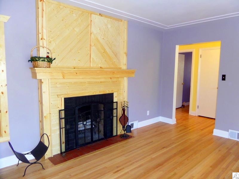 5027 London Road Duluth, MN 55804 - Photo 4 of 16 Gallery Image 4