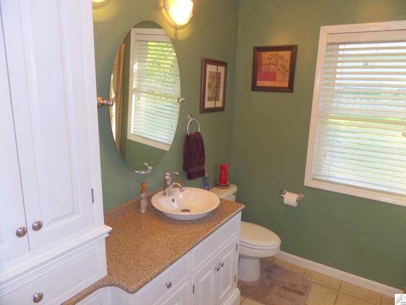 5027 London Road Duluth, MN 55804 - Photo 8 of 16 Gallery Image 8