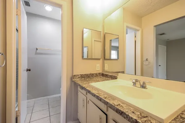 $1,720 | 4511 Chestergate Drive, Spring, TX 77373