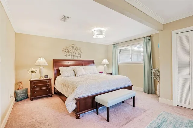 $369,900 | 9621 Charlotte Drive, River Ridge, LA 70123