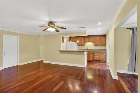 $369,900 | 9621 Charlotte Drive, River Ridge, LA 70123