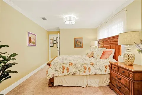 $369,900 | 9621 Charlotte Drive, River Ridge, LA 70123