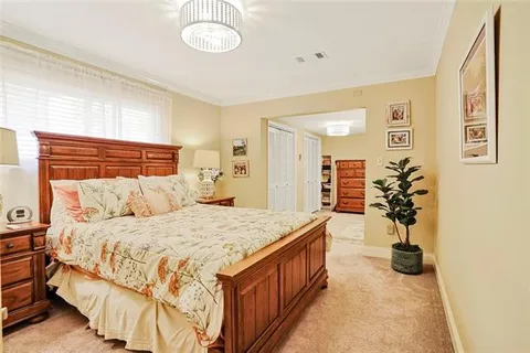 $369,900 | 9621 Charlotte Drive, River Ridge, LA 70123