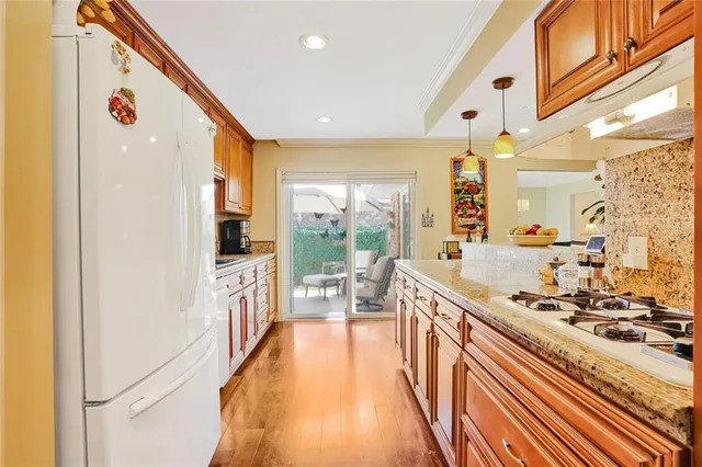 $369,900 | 9621 Charlotte Drive, River Ridge, LA 70123