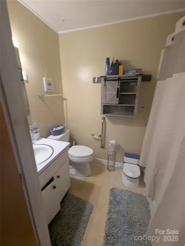 $395,000 | 2526 Country Club Drive, Lancaster, SC 29720