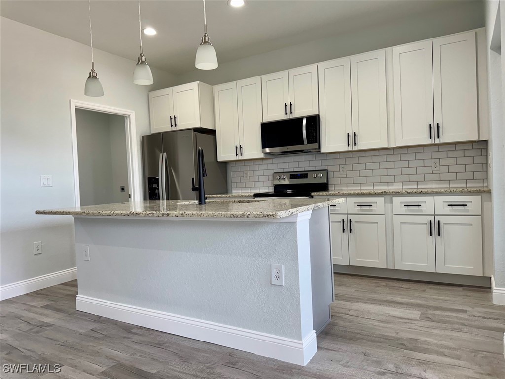 2001 Jeronimo Road LaBelle, FL 33935 - Photo 4 of 25