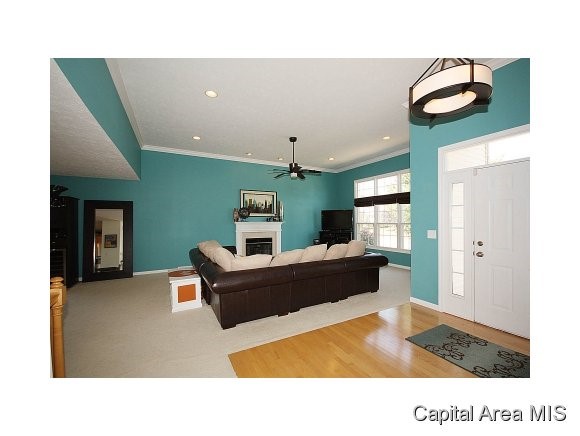 5100 Mountain View Drive Springfield, IL 62711 - Photo 10 of 24 Gallery Image 10