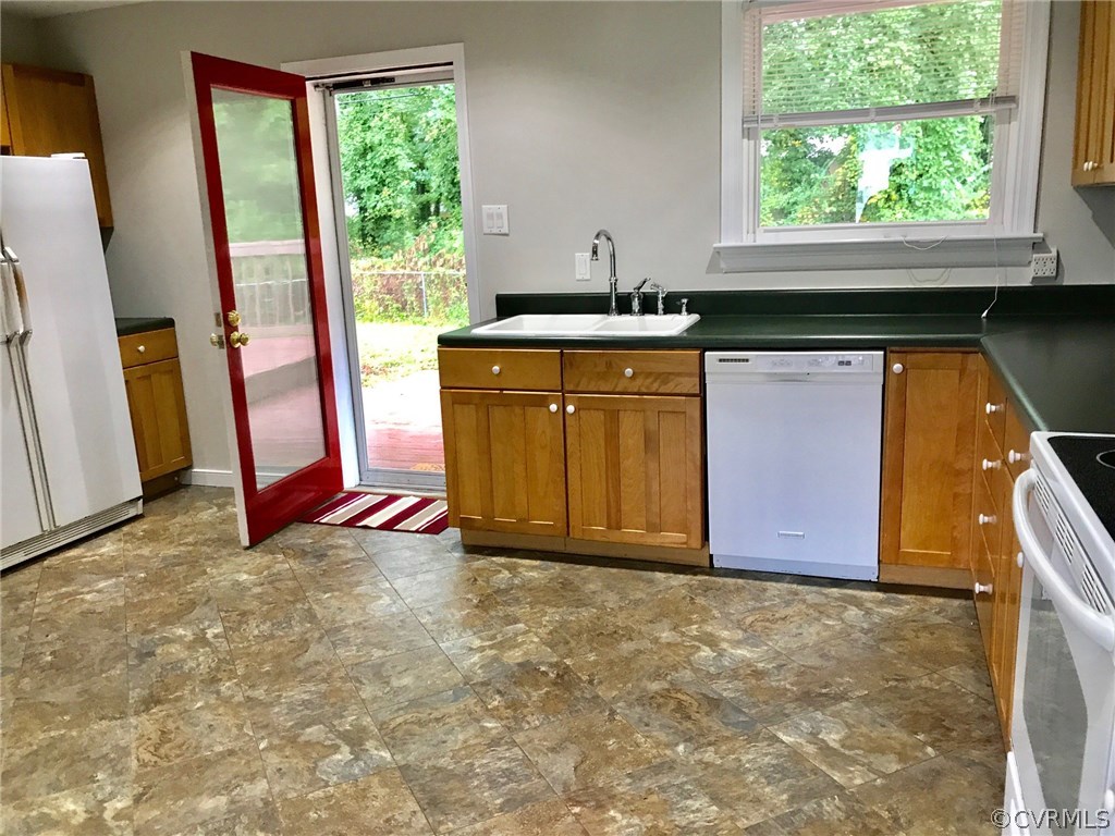 9708 Esmont Road Henrico, VA 23228 - Photo 11 of 19 Gallery Image 11
