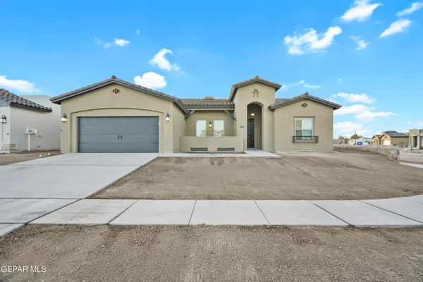 $424,950 | 15113 Allegiance Avenue, El Paso, TX 79938