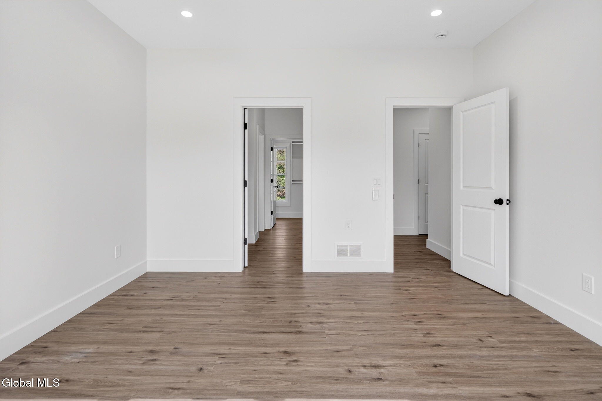 5 1/2 Gardner Road North Greenbush, NY 12198 - Photo 9 of 25 Interior 08