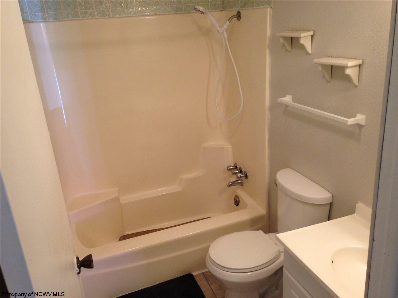 76 Poplar Road Beverly, WV 26253 - Photo 8 of 20 Gallery Image 8