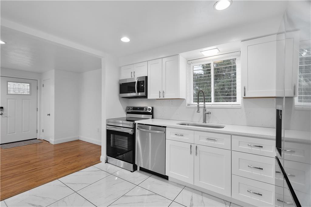 11 East Hillcrest Road Eighty Four, PA 15330 - Photo 12 of 33 Gallery Image 12