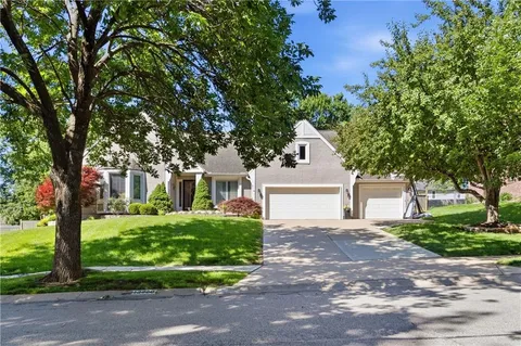 $645,000 | 12008 Summit Street, Kansas City, MO 64145