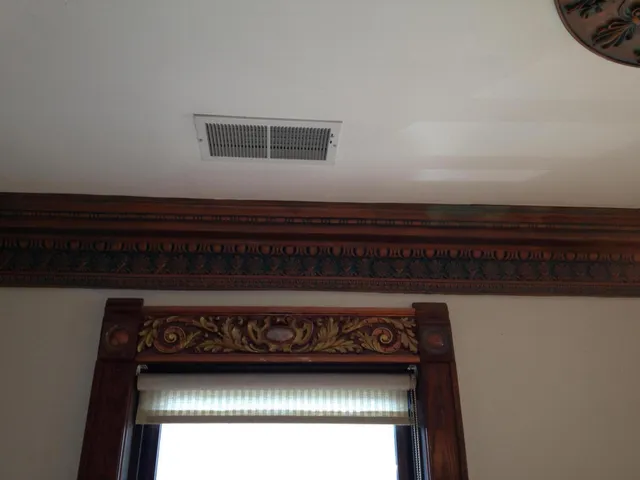 $1,295 | 906 South 5th Street, Unit 201, Milwaukee, WI 53204