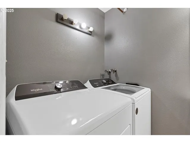 $700,000 | 1825 Northwest Grant Avenue, Corvallis, OR 97330