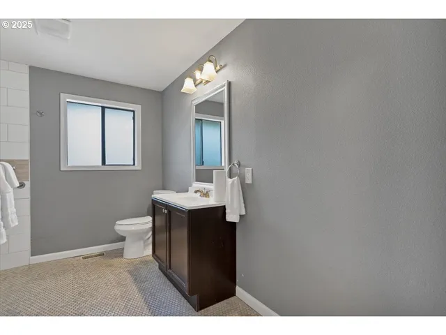 $700,000 | 1825 Northwest Grant Avenue, Corvallis, OR 97330