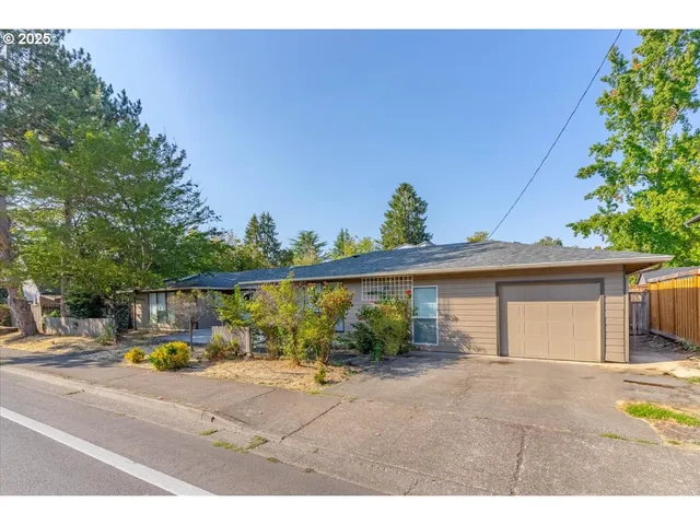 $700,000 | 1825 Northwest Grant Avenue, Corvallis, OR 97330