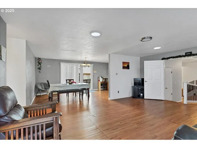 $700,000 | 1825 Northwest Grant Avenue, Corvallis, OR 97330