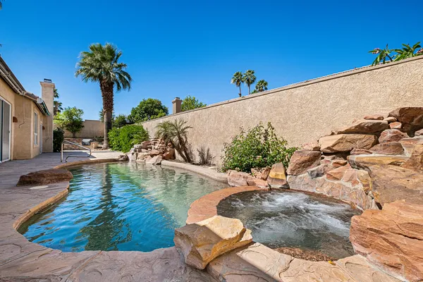 $3,600 | 44965 Malia Circle, La Quinta, CA 92253